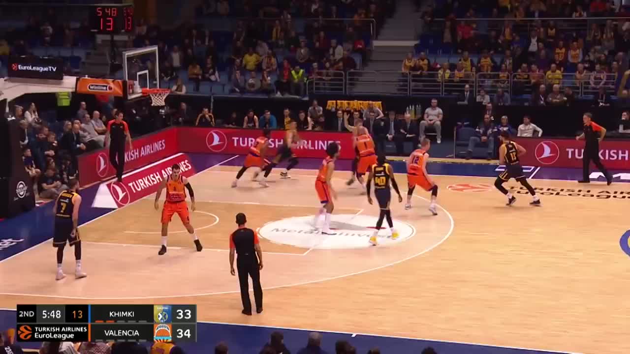 都值得尊敬 都值得尊敬