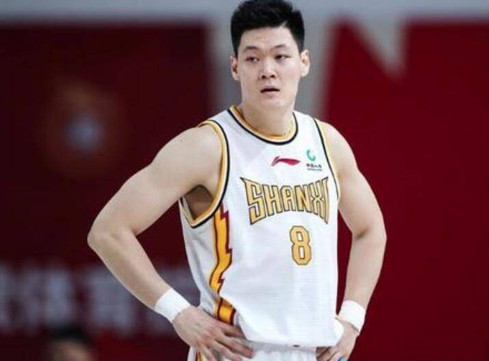 凸显其在复 凸显其在复